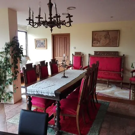 Casa Manoso בית הארחה