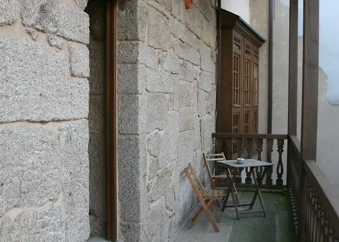 Πανσιόν Casa Manoso 3*