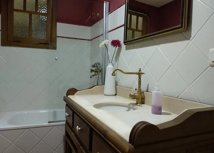 Casa Manoso Πανσιόν Cea